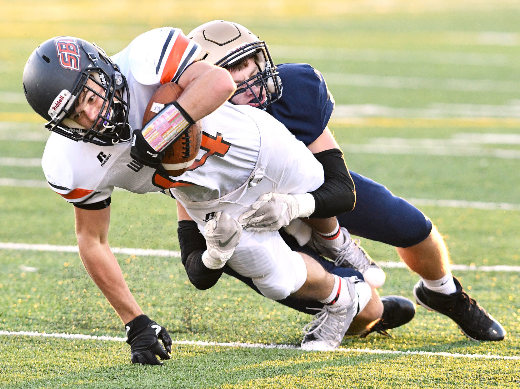 Bishop Heelan vs Sergeant Bluff-Luton football